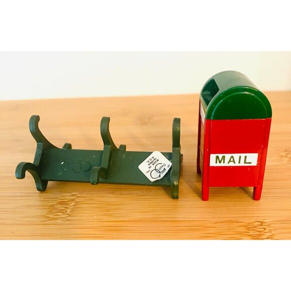 Department 56 Heritage Village Bench and Mailbox Christmas Doll House Miniature - Picture 2 of 3